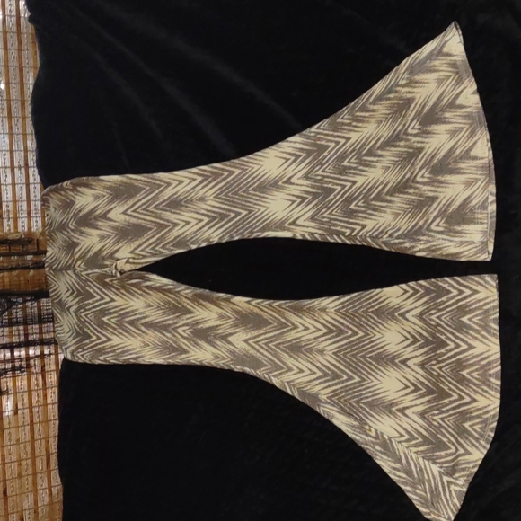 Women's Ces Femme Boho High-waist Chevron Print Bell Bottom Flared Pants - Picture 8 of 15